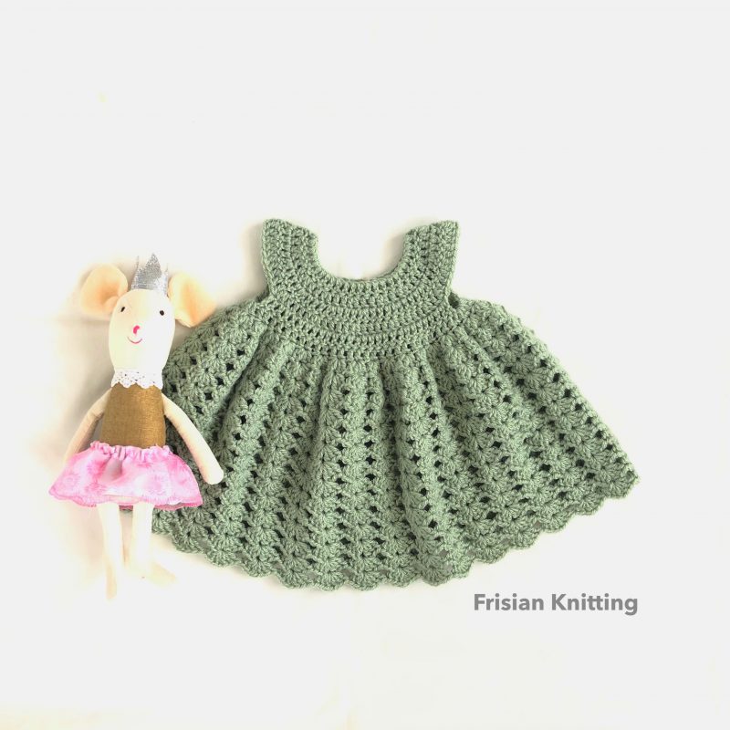 crochet-baby-dress-madeline