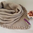 crochet-bobble-shawl