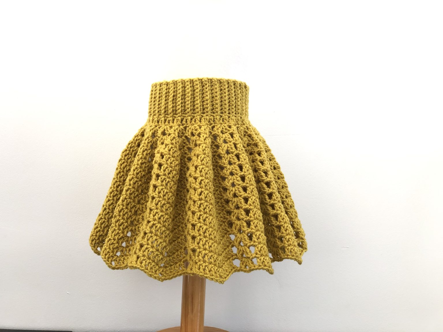 crochet-girls-skirt-ciska-frisian-knitting